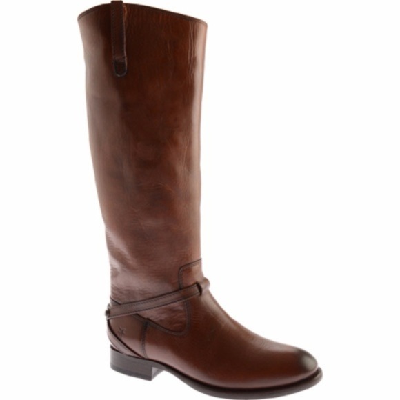 Frye Shoes - FRYE “Lindsay Plate” riding boots!